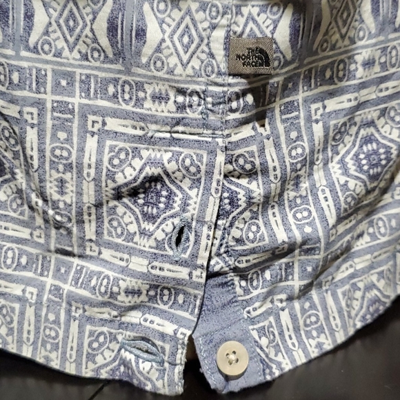 The North Face A5 Series Aztek Print Button Shirt - Picture 3 of 8
